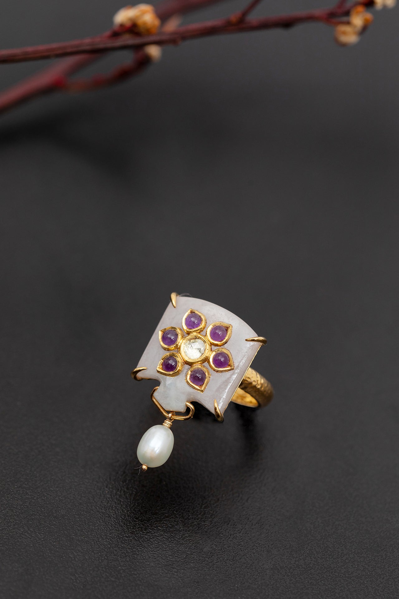 Kundan Lavender Jade Ring with Floral Amethyst