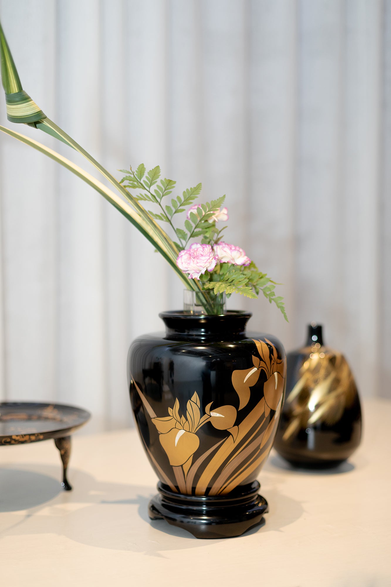 Ikebana Maki-e Vase