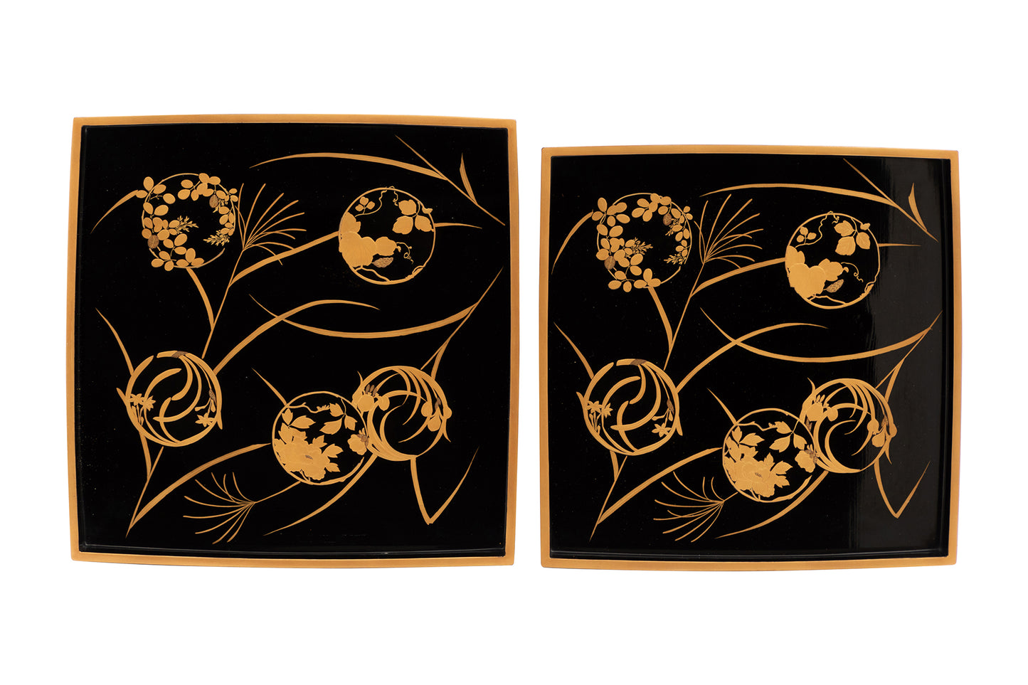 Japanese Maki-e Lacquer Trays with Flower (Pair)