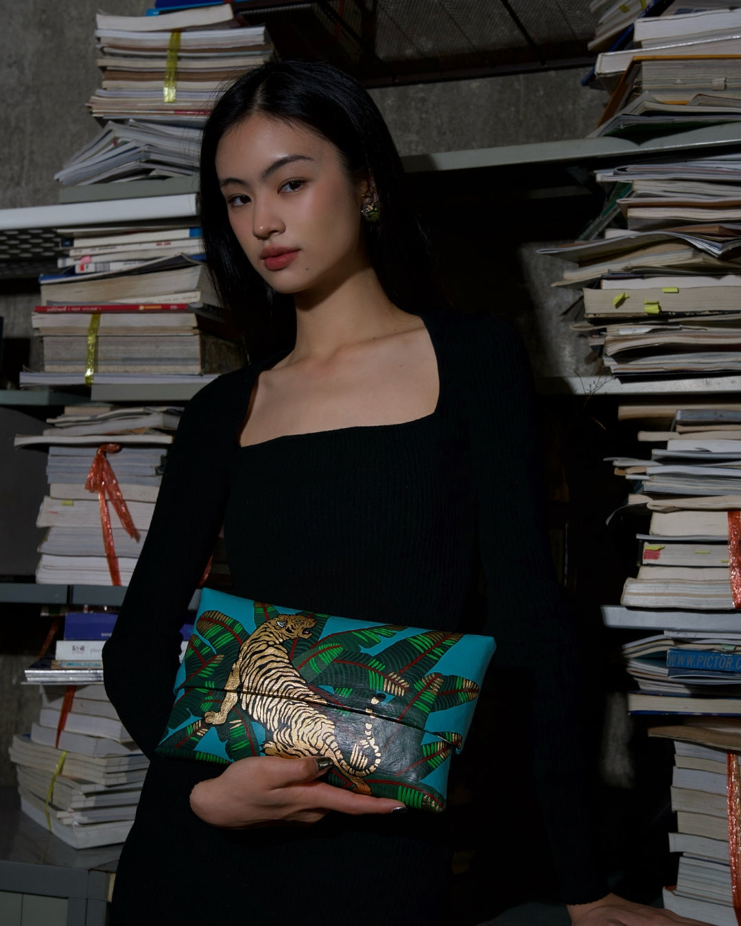 Blue Jungle Tiger Clutch