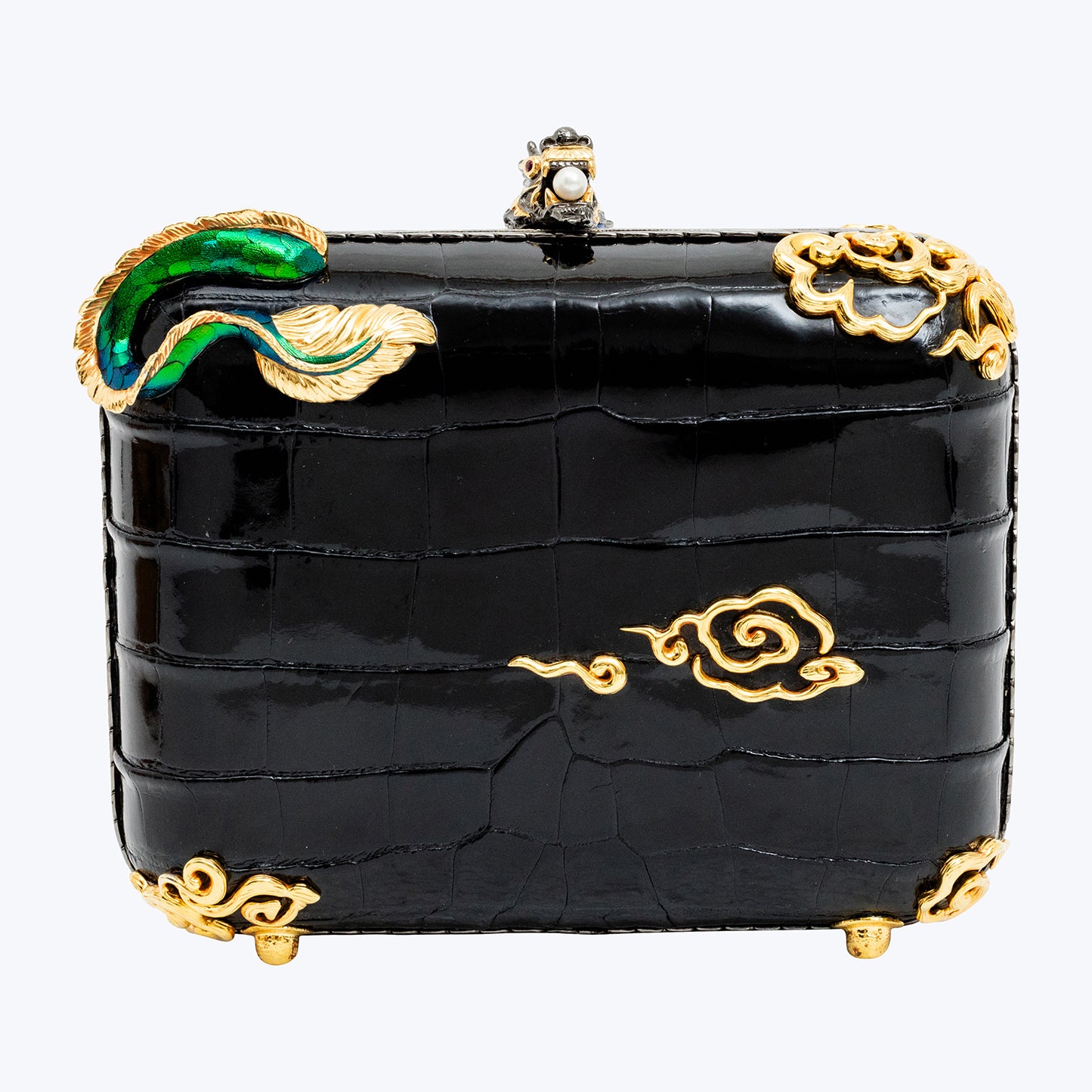 Pearl Chasing Dragon Clutch