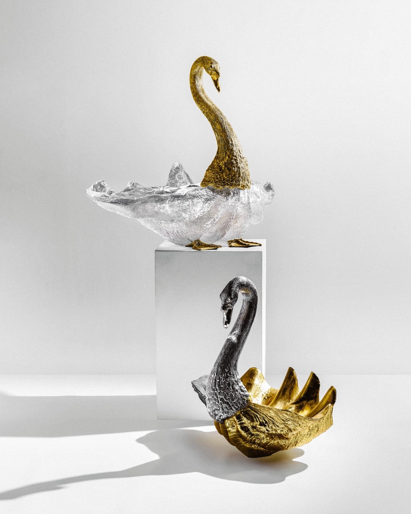 Iceglow Swan Lake Bowl-Size L