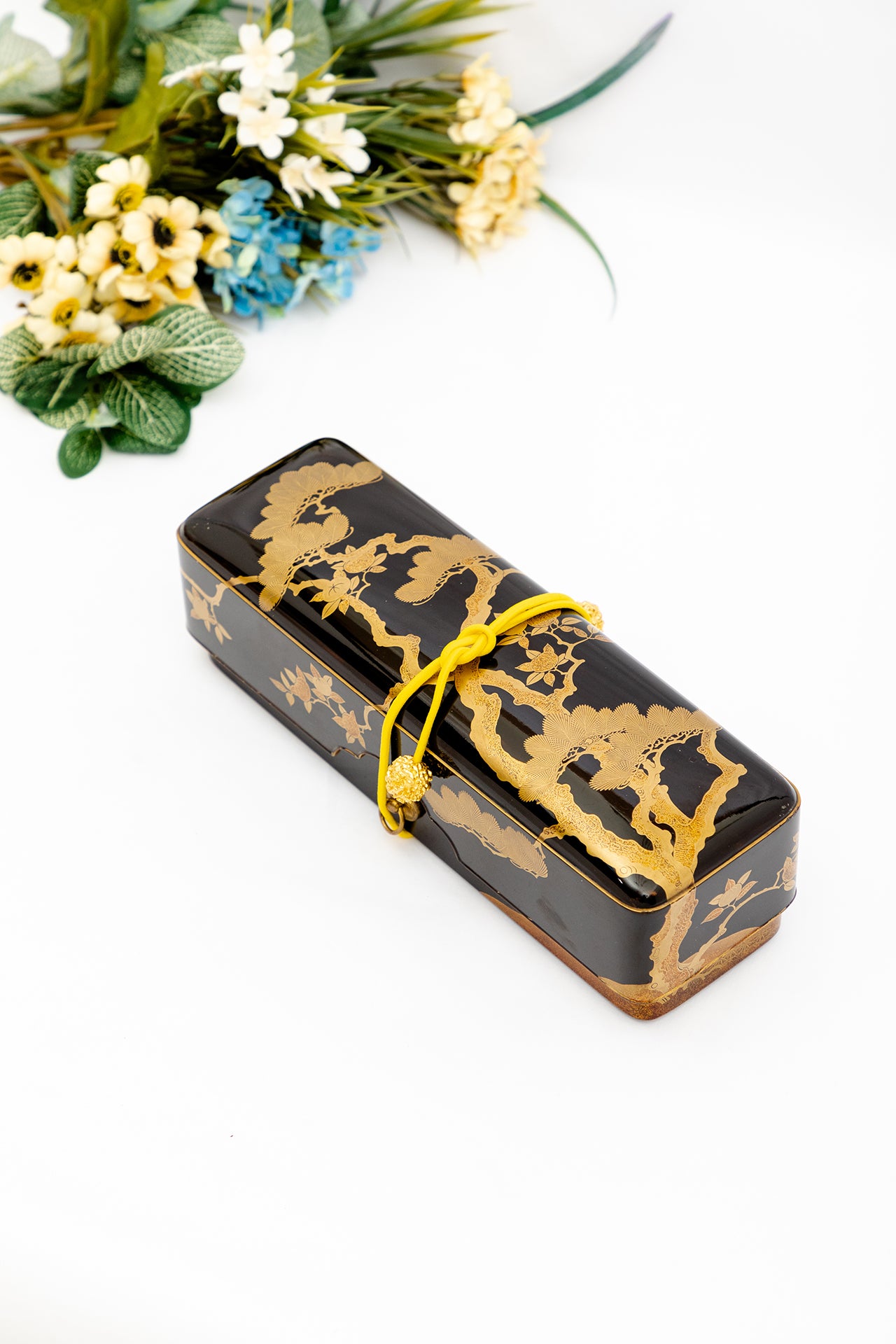 Antique Japanese Lacquer Desktop Pen Box