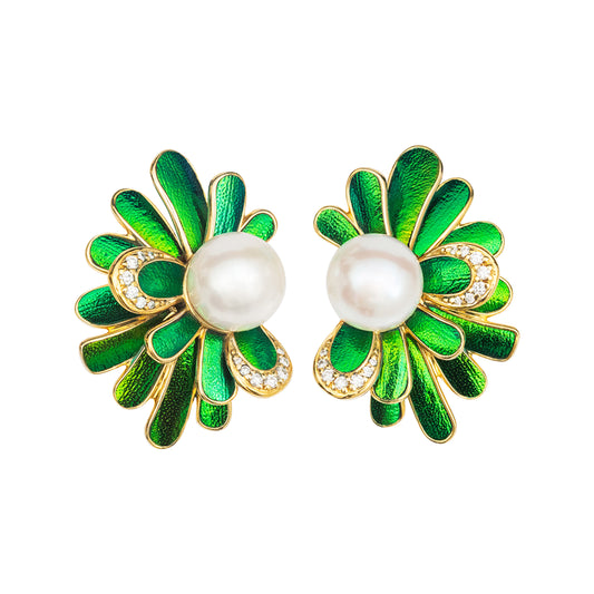 Radiating Scarab Sunburst and Pearl Earrings with Diamond