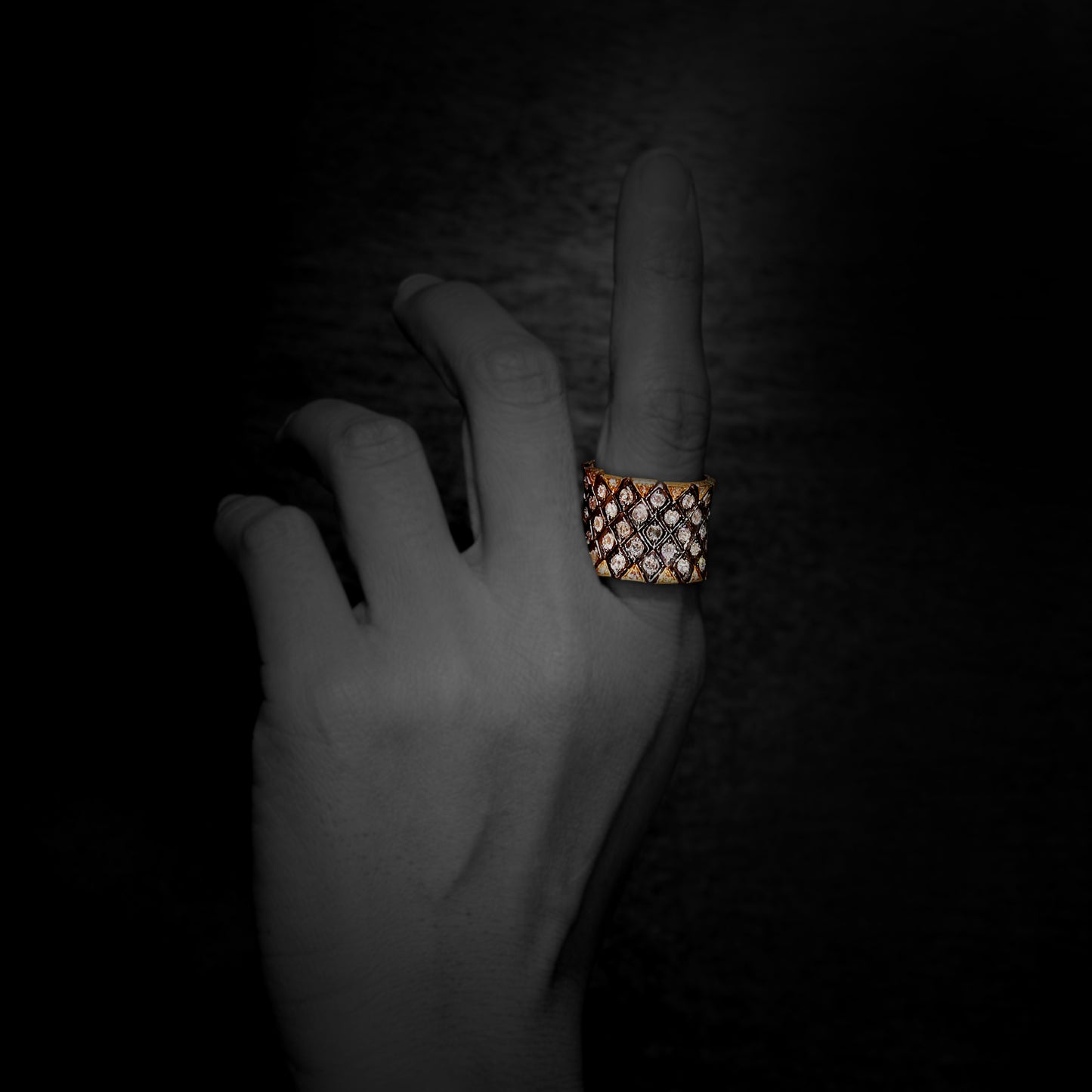 Woman wearing Flexible Ring with Rose-cut Diamonds