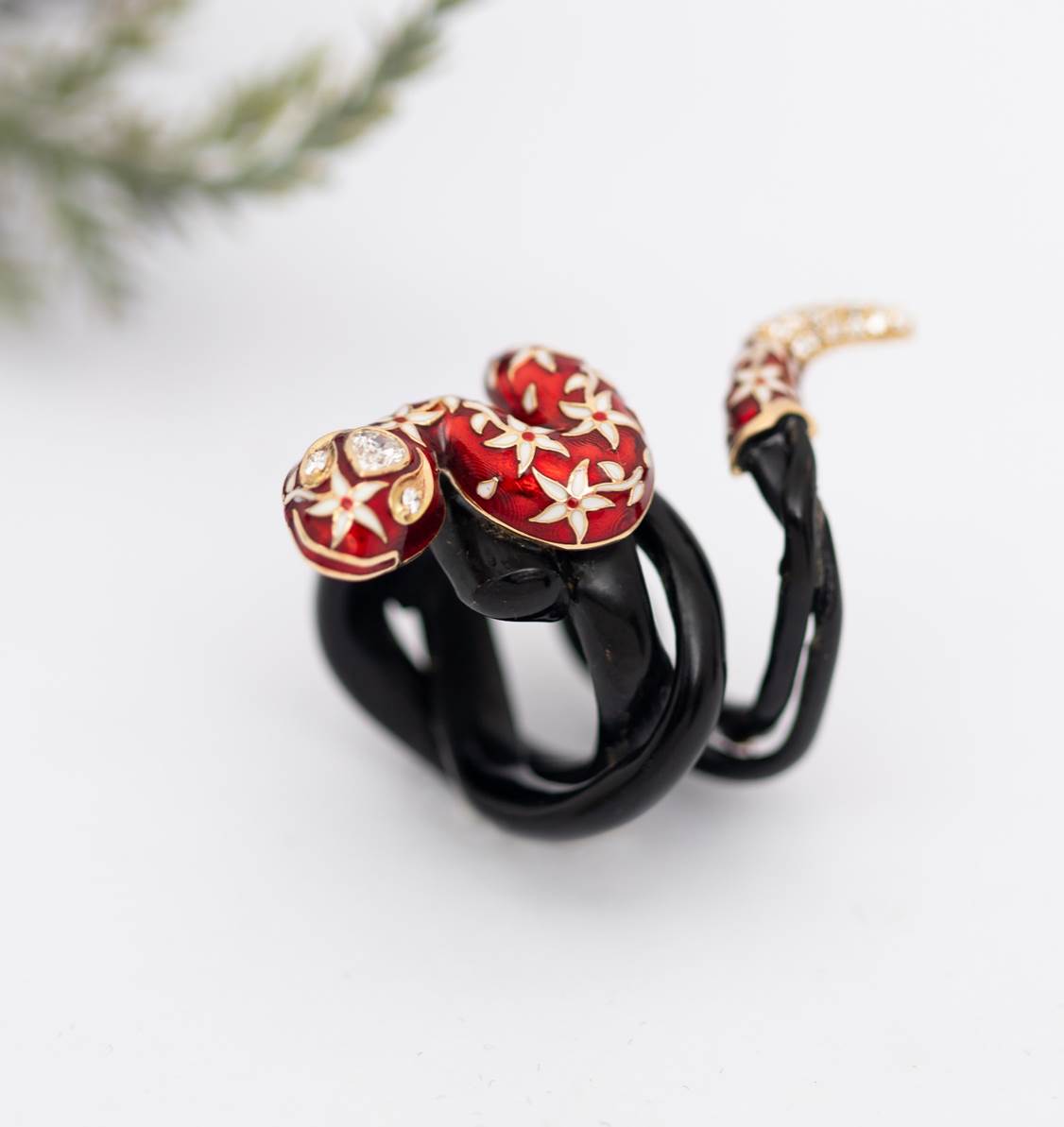 The Spiral Dancing Snake Ring