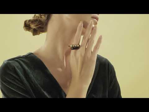Naga Ring with Pearl and Enamel